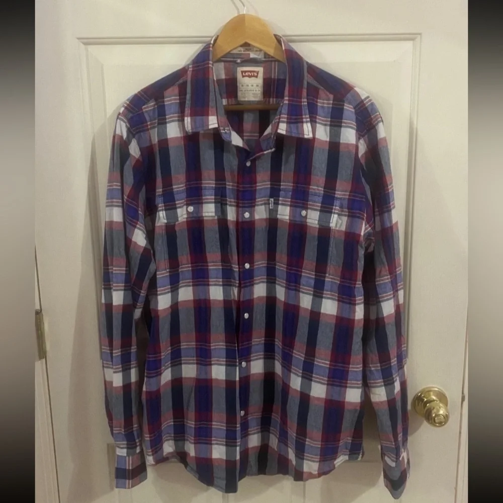 Levi’s Men’s XL Modern Fit Pearl Snap Long Sleeve Plaid Shirt